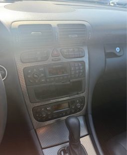 
										2004 Mercedes-Benz c-class C 320 Sedan 4D full									