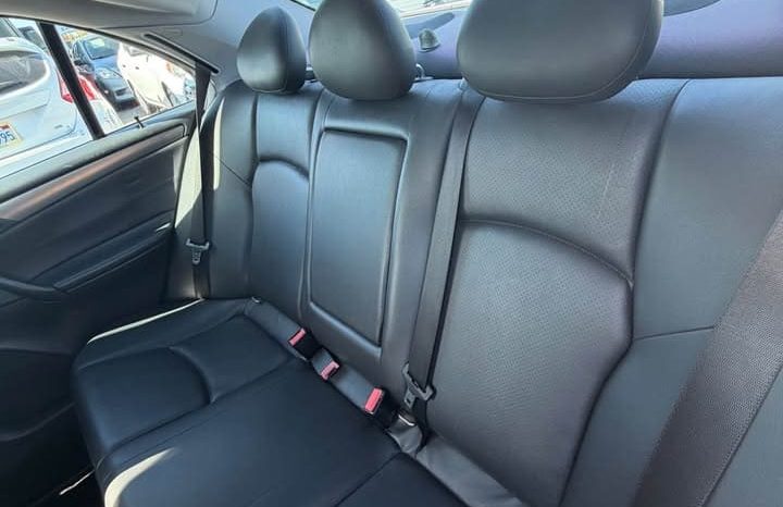 
								2004 Mercedes-Benz c-class C 320 Sedan 4D full									