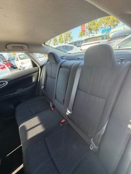 
										2017 Nissan sentra full									