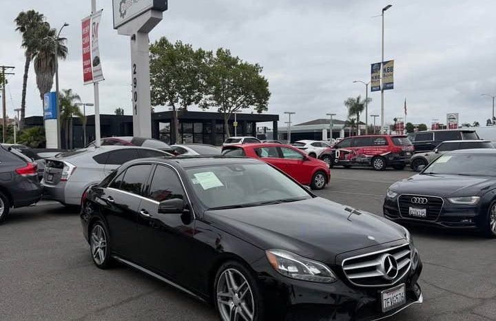 
								2014 Mercedes-Benz e-class E-350 Sport full									