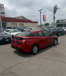 
										2016 Toyota prius full									
