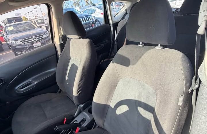 
								2014 Nissan versa note full									