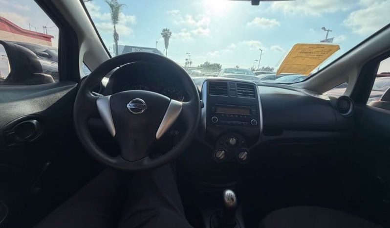 
								2014 Nissan versa note full									