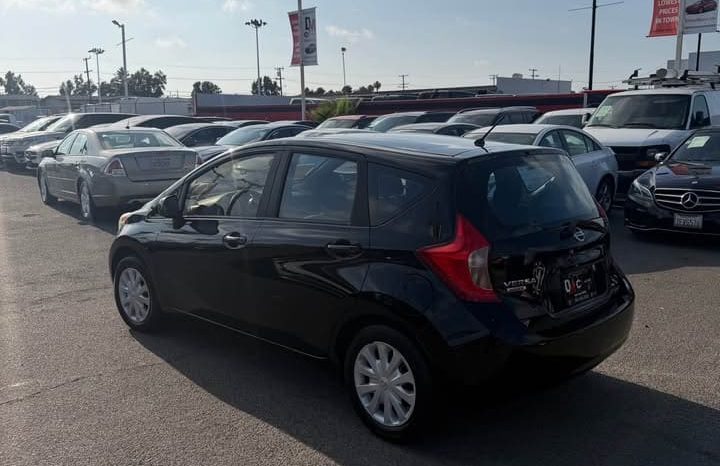 
								2014 Nissan versa note full									