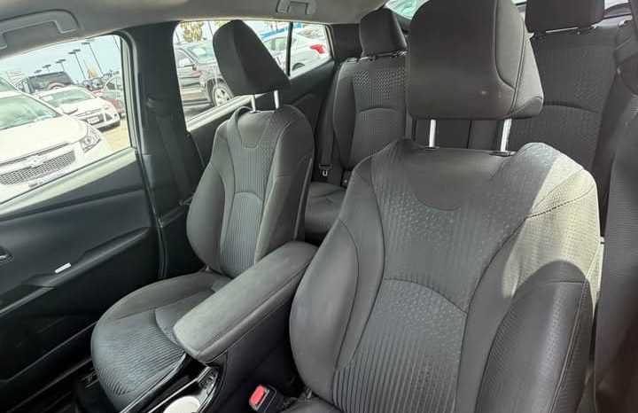 
								2016 Toyota prius full									