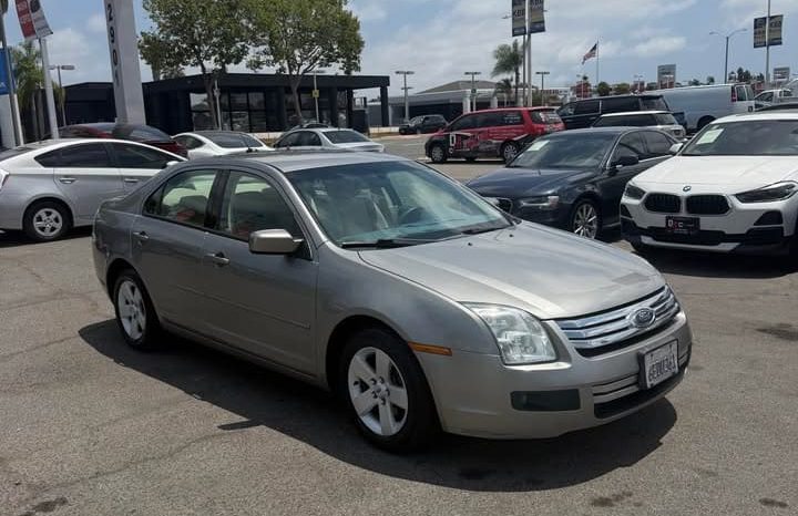 
								2008 Ford fusion full									