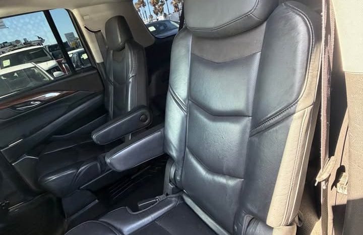
								2015 Cadillac escalade esv Luxury full									