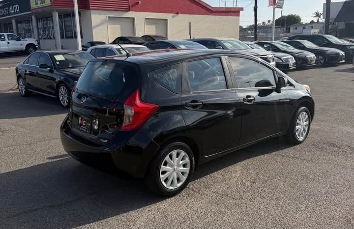 
								2014 Nissan versa note full									