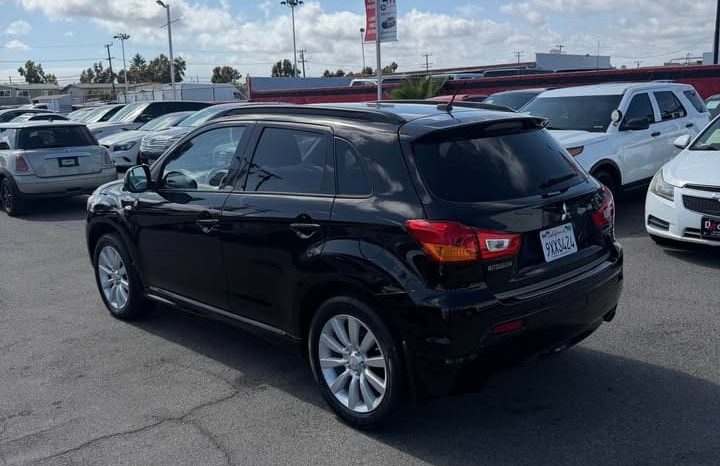 
								2011 Mitsubishi outlander sport full									