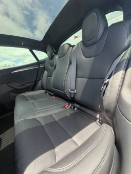 
										2023 Tesla model s Plaid Sedan 4D full									