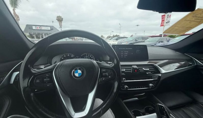 
								2018 BMW 5 series 530e iPerformance Sedan 4D full									