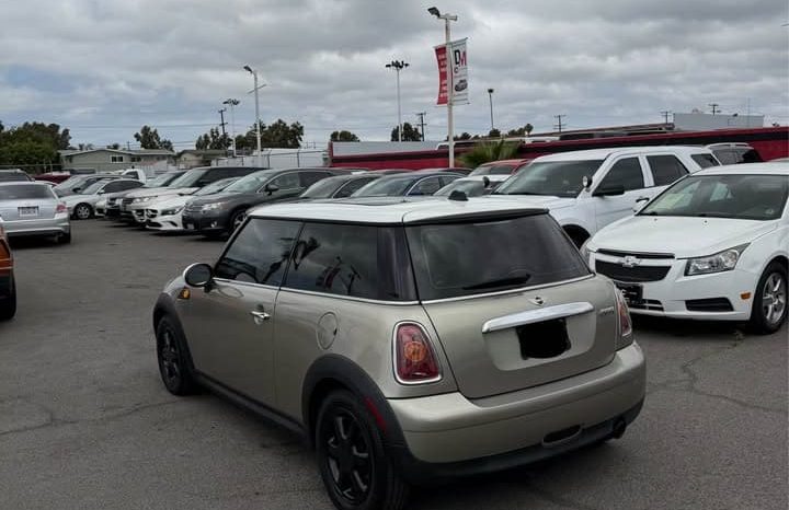 
								2010 MINI cooper full									