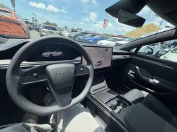 
										2023 Tesla model s Plaid Sedan 4D full									