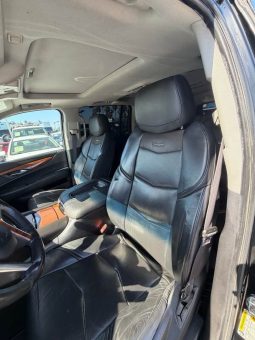 
										2015 Cadillac escalade esv Luxury full									
