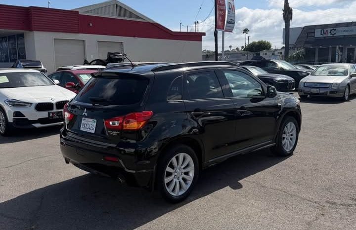 
								2011 Mitsubishi outlander sport full									