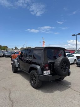 
										2017 Jeep wrangler unlimited Willys Wheeler full									