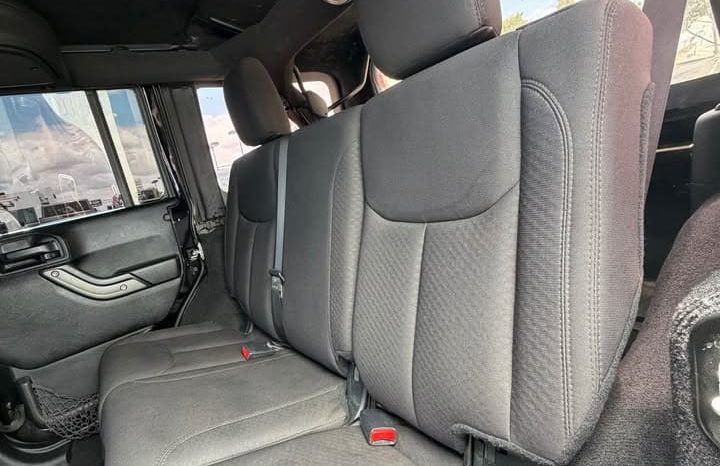 
								2017 Jeep wrangler unlimited Willys Wheeler full									