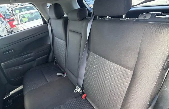 
								2011 Mitsubishi outlander sport full									
