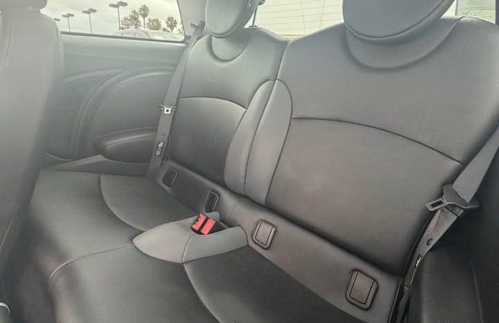 
								2010 MINI cooper full									