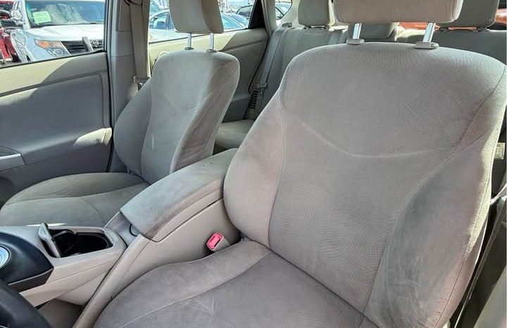 
								2010 Toyota prius full									