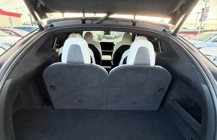 
								2023 Tesla model x Plaid Sport Utility 4D full									
