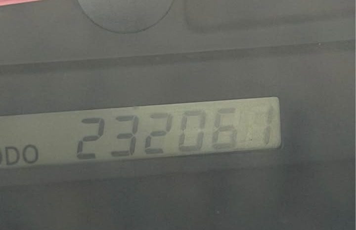 
								2004 Toyota camry full									
