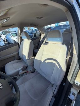 
										2009 Kia spectra full									