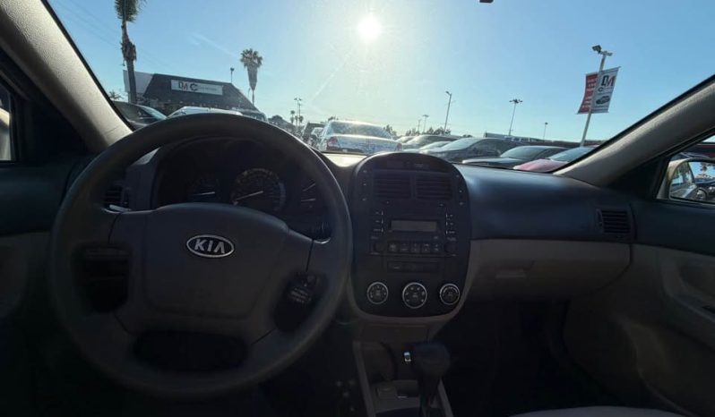 
								2009 Kia spectra full									