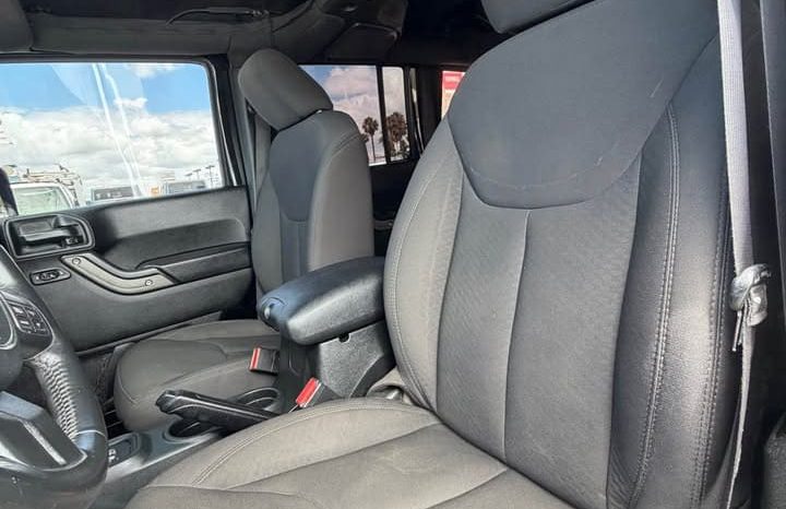 
								2017 Jeep wrangler unlimited Willys Wheeler full									