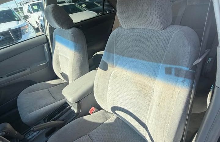 
								2004 Toyota camry full									