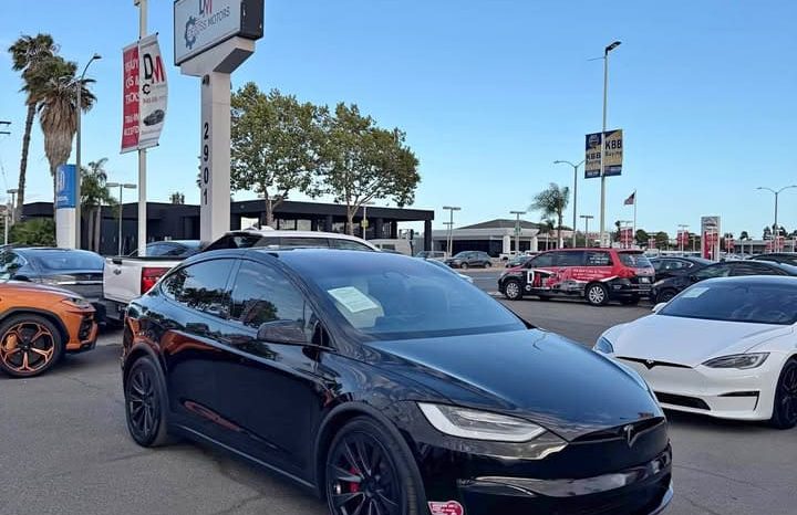 
								2023 Tesla model x Plaid Sport Utility 4D full									