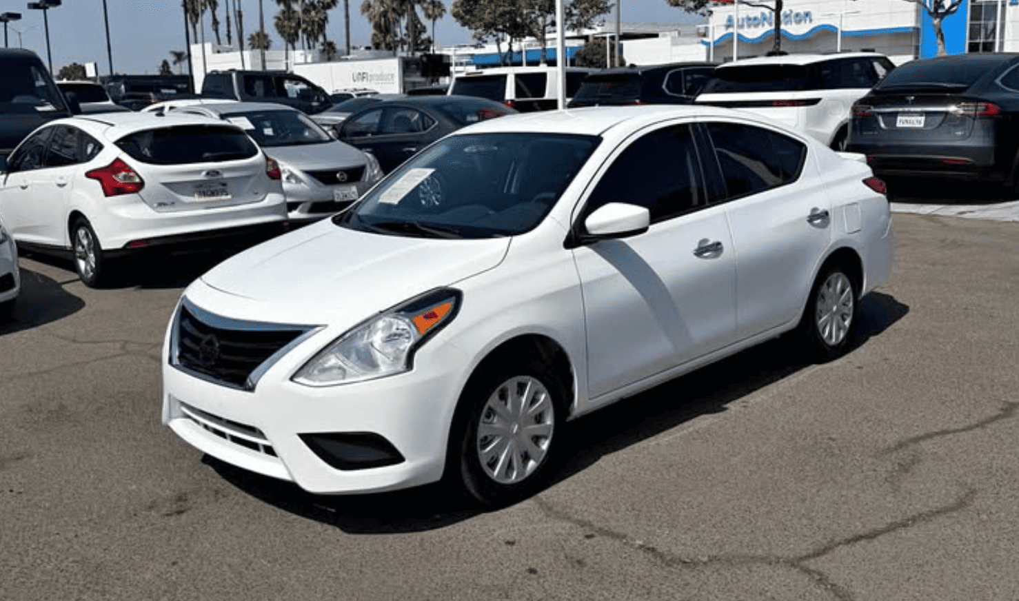2015 Nissan Versa 1.6 SV CVT's photo