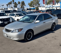 2004 Toyota camry