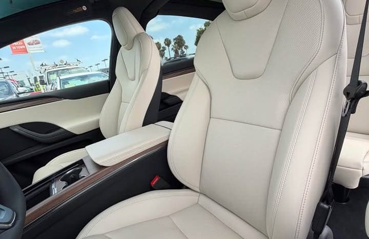 
								2026 Tesla model x Long Range Sport Utility 4D full									