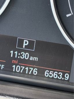 
										2015 BMW 3 series 320i Sedan 4D full									