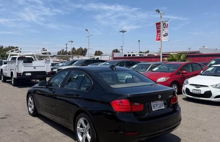 
								2015 BMW 3 series 320i Sedan 4D full									
