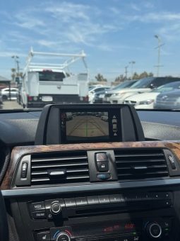 
										2015 BMW 3 series 320i Sedan 4D full									
