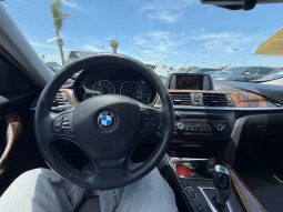 
										2015 BMW 3 series 320i Sedan 4D full									