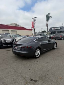 
										2018 Tesla model s 75D Sedan 4D full									