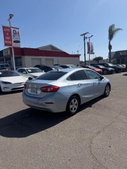 
										2017 Chevrolet cruze full									