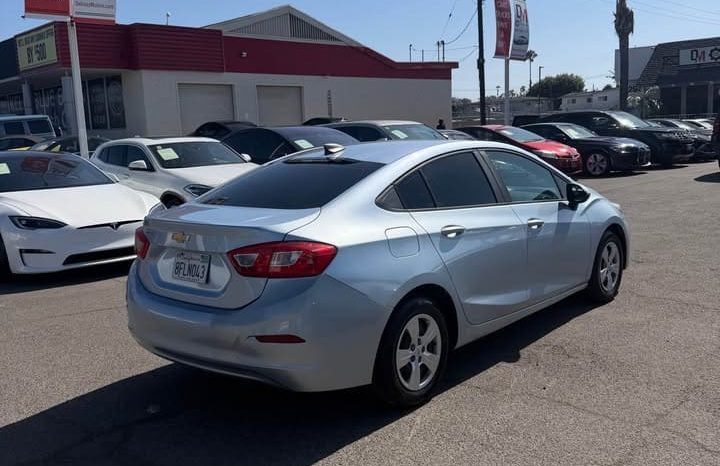 
								2017 Chevrolet cruze full									