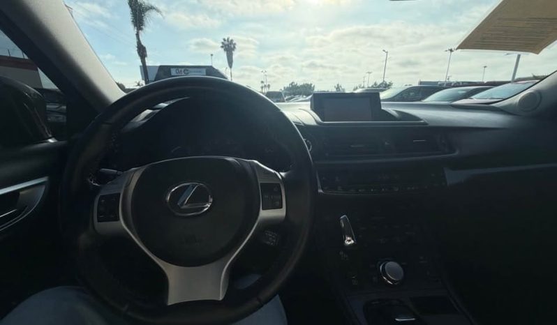 
								2012 Lexus ct 200H full									