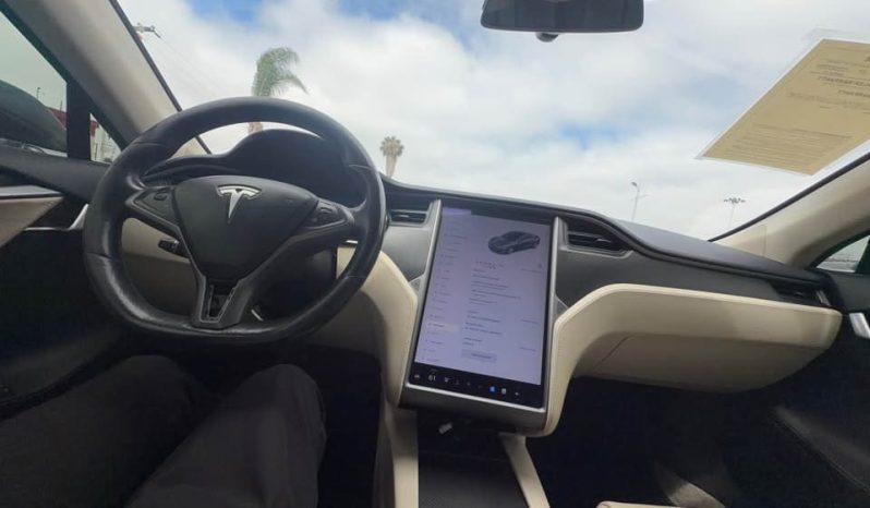 
								2018 Tesla model s 75D Sedan 4D full									
