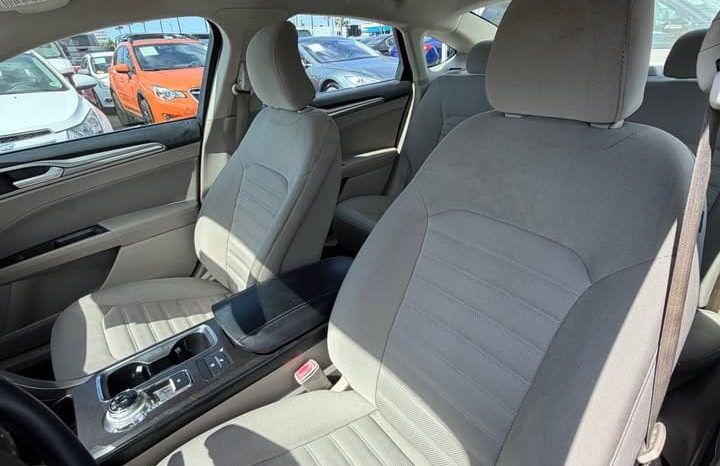 
								2018 Ford fusion Hybrid full									