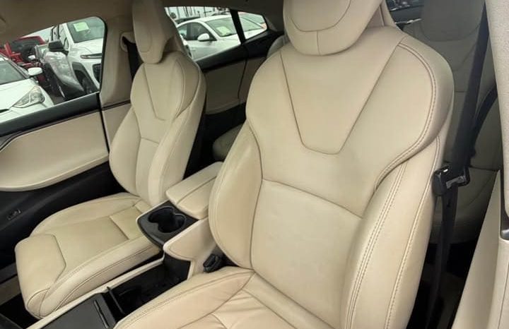 
								2018 Tesla model s 75D Sedan 4D full									