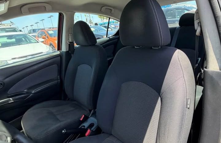 
								2014 Nissan versa full									