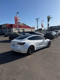 
										2020 Tesla model 3 Long Range Sedan 4D full									
