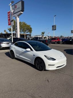 
										2020 Tesla model 3 Long Range Sedan 4D full									