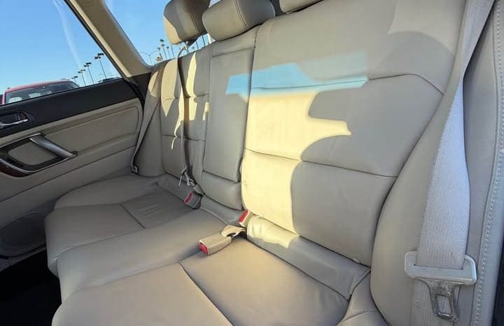 
								2009 Subaru outback full									