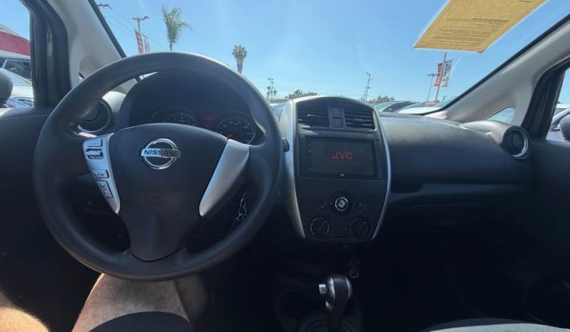 
								2018 Nissan versa note full									
